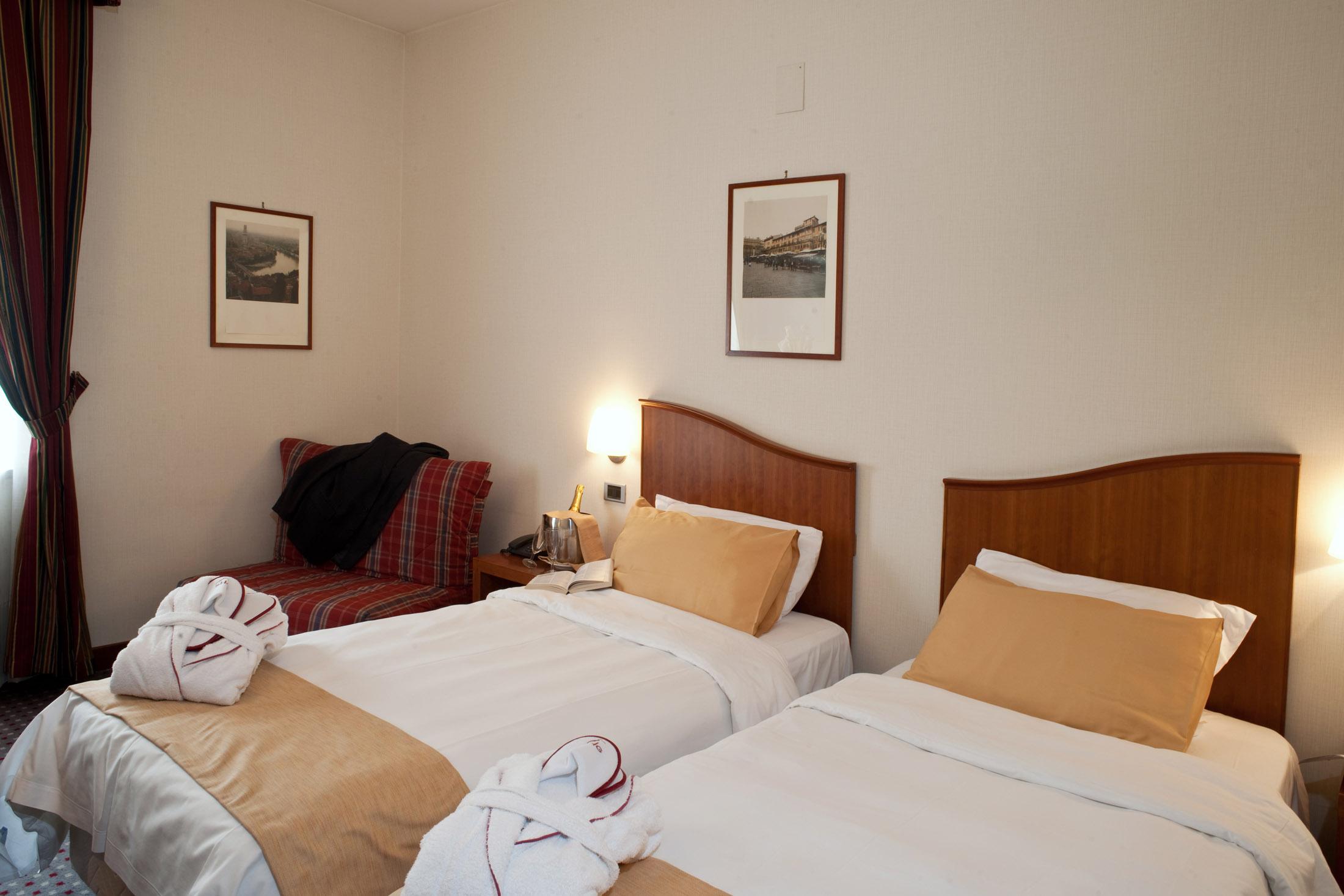 Cavallo Hotel Verona Est Экстерьер фото